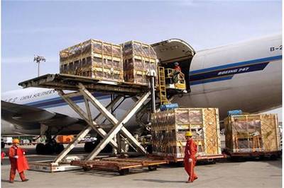 香港出口危險(xiǎn)品國(guó)際空運(yùn)專線價(jià)格解析與運(yùn)輸代理服務(wù)指南